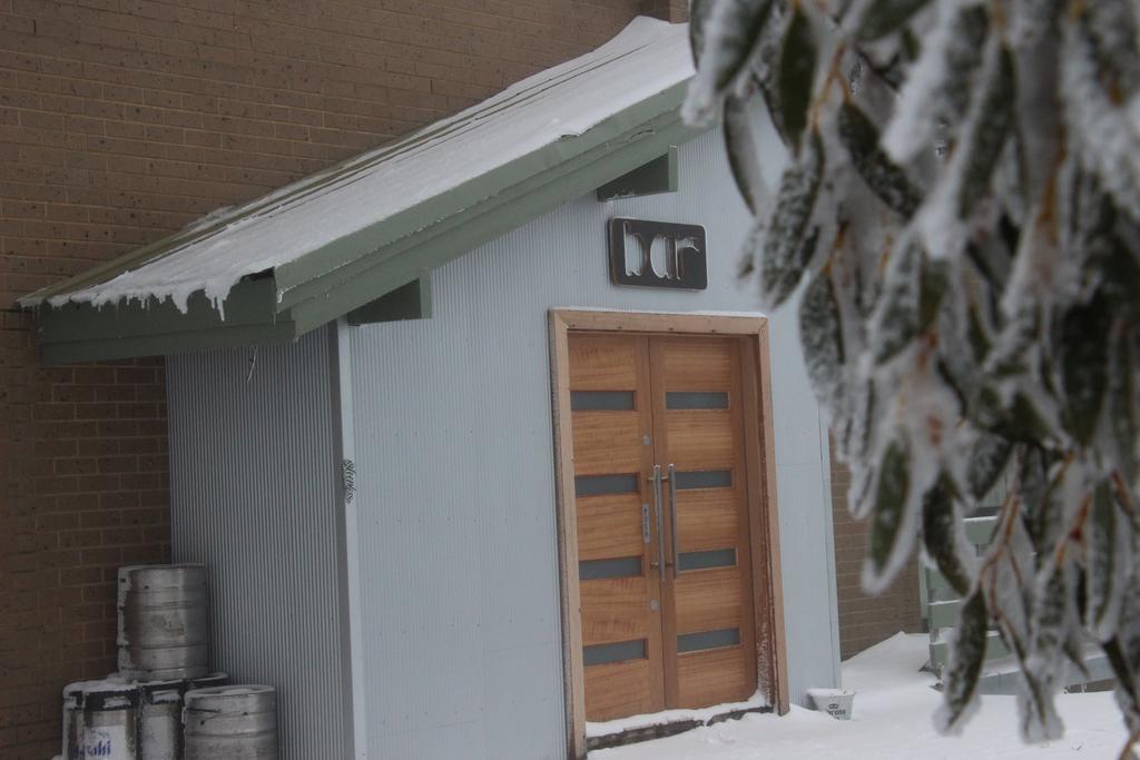Alpine Retreat Mt Buller Hotel Mount Buller Bagian luar foto